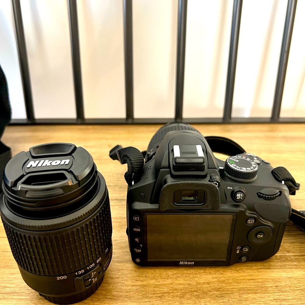 Nikon camera like new condition